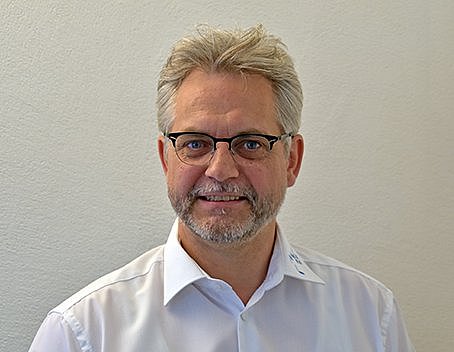Peter R. Hiltebrand